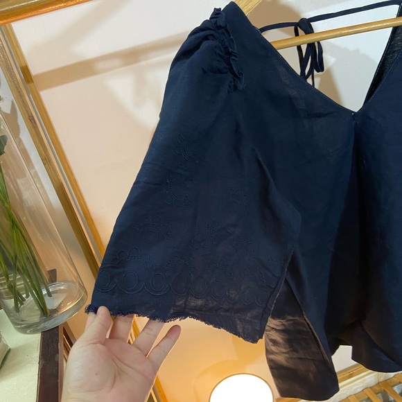 Ann Taylor Tops. Size- M ( Can fit M-L) - Picture 7 of 9